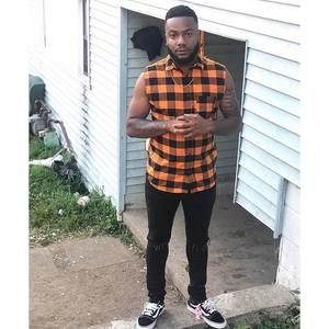 Meet your Posher, Eric